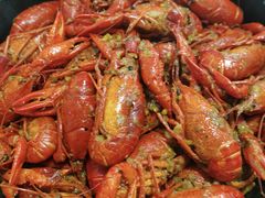 -龙巢盱眙龙虾·牛蛙·烧烤宵夜(八卦岭店)