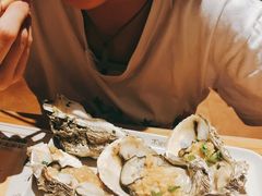 烤湛江生蚝-木屋烧烤(南新店)