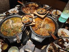 -吞鱼兽麻辣烤鱼(万达店)