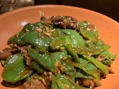 青椒焖老水鸭-炊烟小炒黄牛肉(东庆街店)