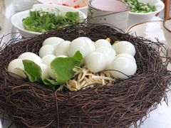 -墨居上隐·院子里火锅(峨眉店)