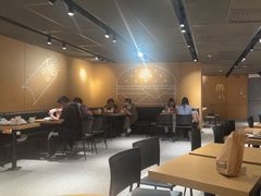 -麦当劳(中山公园龙之梦店)