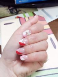 -EMILY艾枚莉美甲美睫·美颜·现磨咖啡