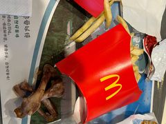 -麦当劳(世界城广场店)