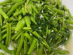 -望海潮海鲜店 特色家常菜(在海一方店)