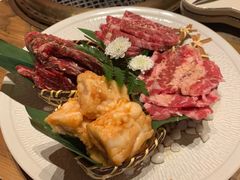 -肉魁屋·烧肉·烧鸟·酒场(高新店)