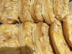 -泓历皇朝酒店(东亭店)