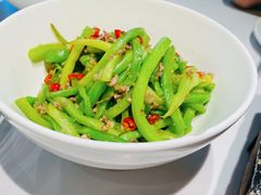 -费大厨辣椒炒肉(高铁吾悦广场店)