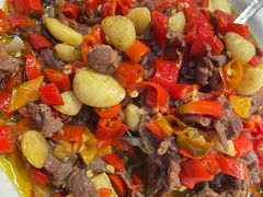 -韵味湘肴·小炒黄牛肉(五一广场美食地标店)