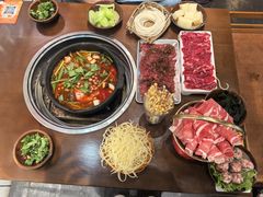 -黔有有贵州酸汤夺夺粉火锅(五味十字店)