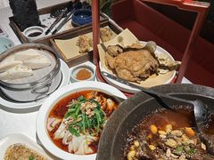 -江城小馆陕南妈妈菜·全球旅行餐厅(钟楼店)