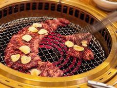 -炼火烤肉店