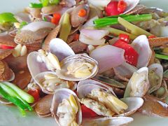 -四川小胡子海鲜(丁村万人海鲜广场店)