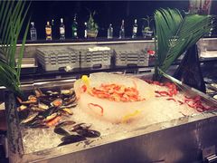 -三亚湾海居铂尔曼度假酒店