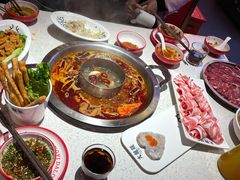 -大龙燚火锅(天安云谷店)