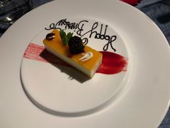 柚子芝士蛋糕-弦月窗LUNETTE BY AMANDA(复兴路店)