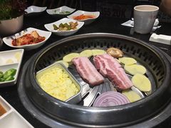 -木槿花韩式炭烤·熟成肉工坊(孙文东路店)