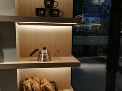-瑞幸咖啡(巴黎春天陕西路店)