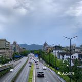 台风来临前，我以为穿越了…