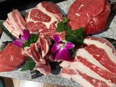 -明洞阿姨·韩式酱蟹烤肉·创意料理(三元桥店)