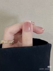 -七月美睫 美甲