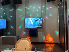 -糖潮量贩KTV(高新万达广场店)