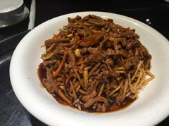 馓子牛肉丝-刘胖子家常菜·蹄花焖藕(中央花园店)