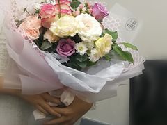 -谷莠子花艺·气球派对·绿植造景·花艺沙龙(金光华广场店)