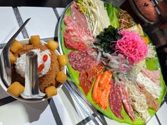 -朱光玉火锅馆(小寨原力场店)