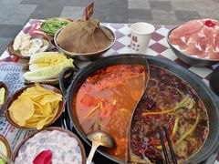 -赵美丽·重庆社区火锅·直营店(火车东站·中豪国际店)