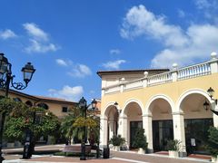 -佛罗伦萨小镇广佛名品奥特莱斯(疏港路店)