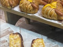 -Caidie Bakery采蝶轩(百越店)