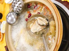 -濠轩阁特色生蚝火锅(水湾路店)