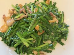 -赶海部落海鲜城(海阳路店)