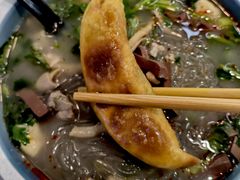 -老新隆牛肉锅贴(新街口店)