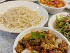 -汗腾格里·风味餐厅(新疆驻京办店)