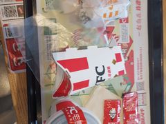 -肯德基(新地中央店)