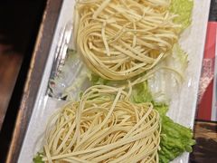-唇辣号重庆老火锅(燕郊鑫乐汇店)