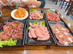 -韩风烤牛肉冷面店