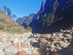 -燕子沟风景区