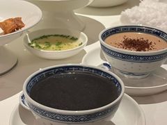 -洋房火锅(上海新天地南北里店)