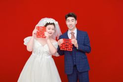 -柏拉图婚纱馆