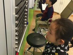 -星视野儿童近视弱视视力训练中心(富荟店)