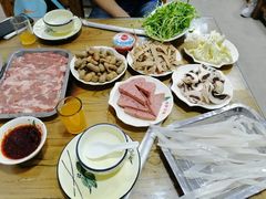 -木萨火锅店(开鲁路店)