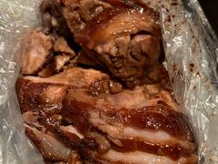 香酱热肘子-傅记酱肉