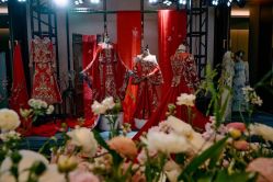 -懿沉香中式嫁衣礼服秀禾服龙凤褂马来褂旗袍总店