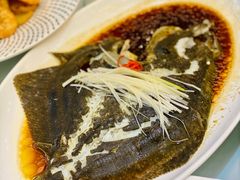 清蒸游水多宝鱼-御彩酒家(东风东路店)