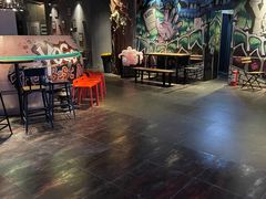-YOGO优果密室逃脱(新佳丽广场店)