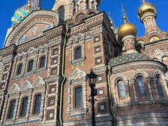 -滴血救世主教堂