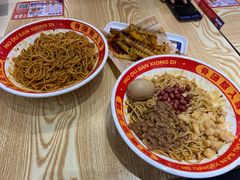 -魔都三兄弟酸辣粉·蘸卤炸串(虹桥万科店)